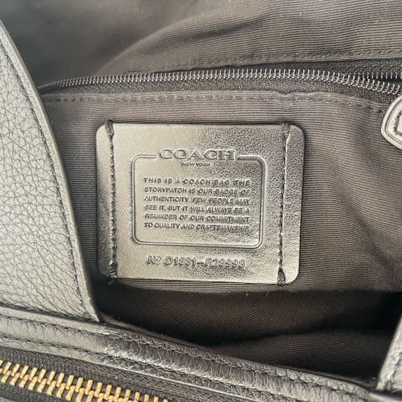 Coach Leather Bag EUC - Picture 6 of 12